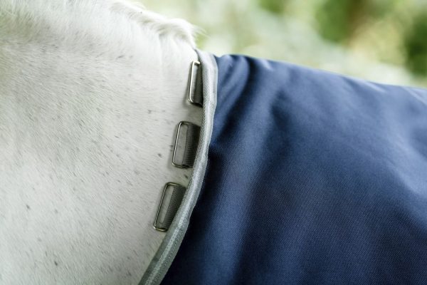 Amigo® Bravo 12 Semi-Lite Weight Turnout Blanket - Image 5